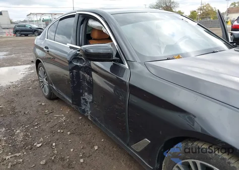 2018 BMW 540I xDrive z USA, uszkodzony, nr VIN WBAJE7C53JWC54967